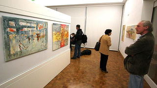 ‘Ples sjena’ – izložba slika Oksane Veber