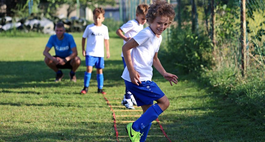 Razvojni trening nogometa u HNK Zadar Razvojni trening nogometa u HNK Zadar