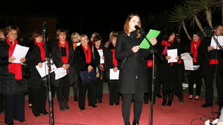 Paljenjem prve adventske svijeće i prigodnim zabavnim programom započela manifestacija Advent na otoku Viru