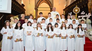 Sakrament Prve pričesti u katedrali sv. Stošije, foto- Iva Perinčić