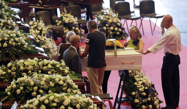 Dan žalosti u Italiji i pokop stradalih u rušenju vijadukta u Genovi