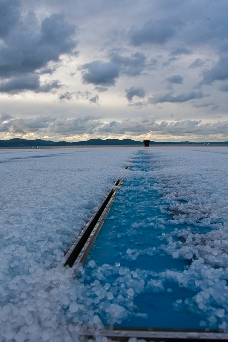 Pozdrav suncu prekriven ledenim pokrivacem 26. studenog 2010, Foto: Leo Banic