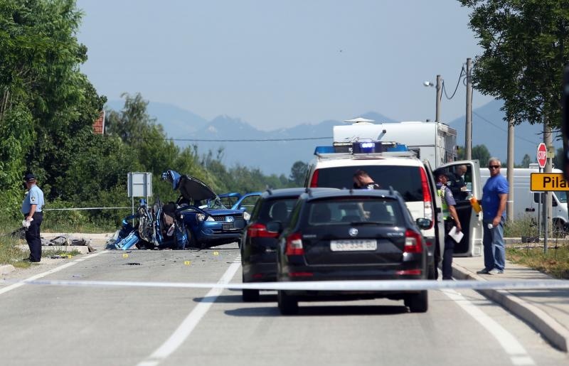 Stravična prometna nesreća u Ličkom Cerju na državnoj cesti D50