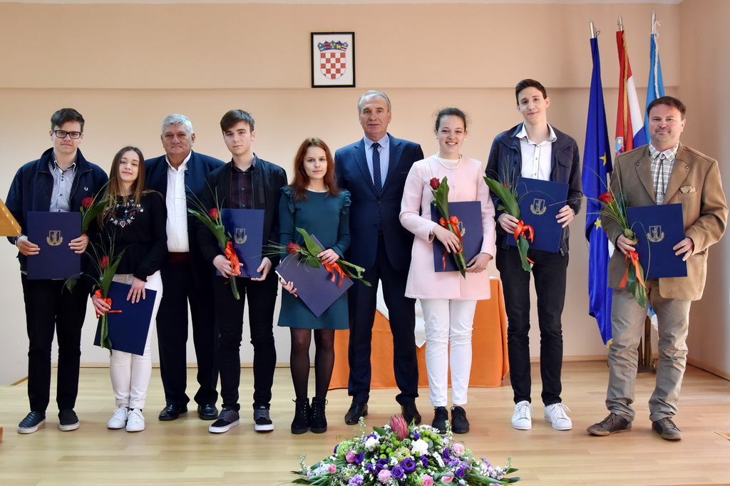 Svečano proslavljen Dan Općine Povljana