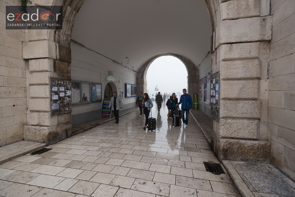 Đir po maglovitom gradu 16. listopada 2017. Đir po maglovitom gradu 16. listopada 2017.