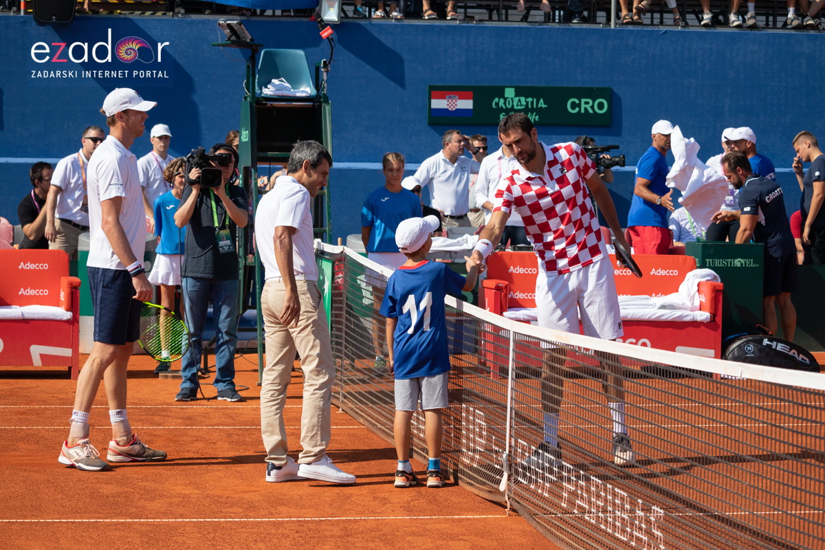 Davis Cup: Vruća navijačka atmosfera u meču Ćilića i Querreya