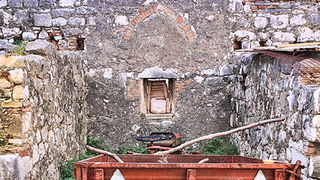 Vrana: Maskovica han, Foto: Leo Banic Vrana: Maskovica han, Foto: Leo Banic