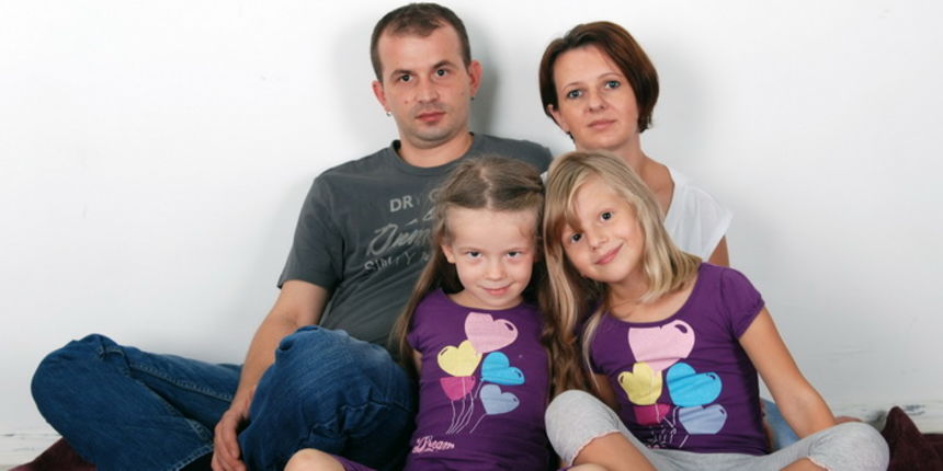 Obitelj Milda (Stephanie u sredini), foto: obiteljski album Obitelj Milda (Stephanie u sredini), foto: obiteljski album