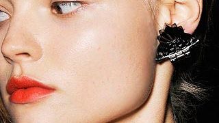 Naušnice kao nezaobilazan detalj ove sezone