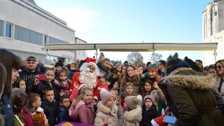 Djed Božićnjak iz Laponije stigao na Forum- poštom!