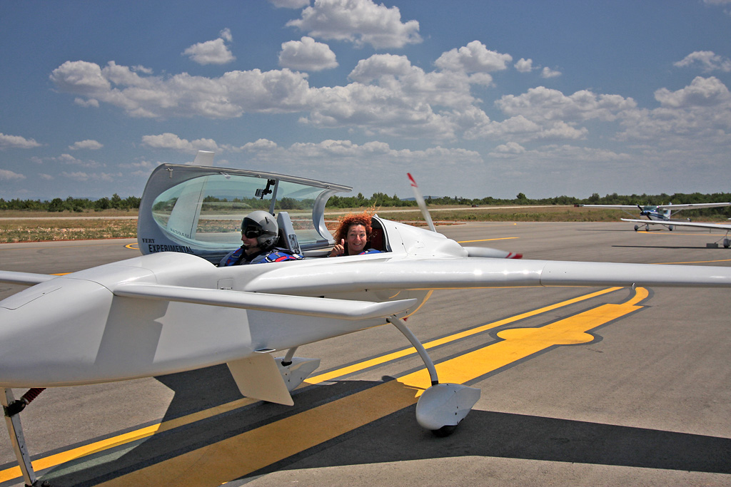 Đir akrobatskim zrakoplovom, Foto: Marin Gospić