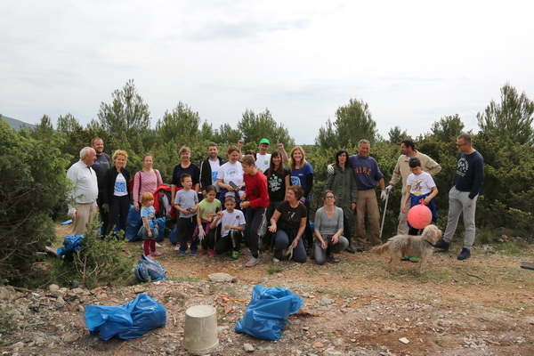 Završena još jedna uspješna “Zelena čistka” u Parku prirode Vransko jezero Završena još jedna uspješna “Zelena čistka” u Parku prirode Vransko jezero