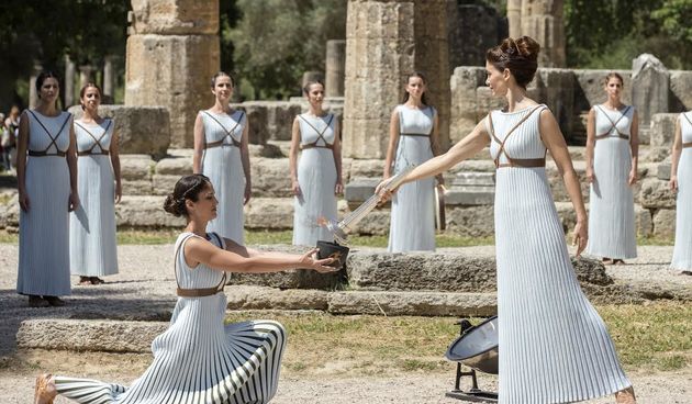 U grčkoj Olimpiji upaljen olimpijski plamen. Foto: IOC Media