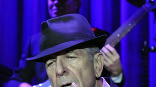 Zagreb, 250710.
Velicanstveni koncert legendarnog kanadskog kantautora Leonarda Cohena u prepunoj zagrebackoj Areni .
Foto : Jadran Babic / CROPIX