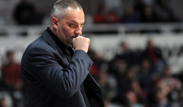 Zadar, 100112.Dvorana Kresimira Cosica. 12. kolo A1 kosarkaske lige. KK Zadar – KK Krizevci.Na fotografiji: Tihomir Bujan – trener KK Krizevci.Foto: Luka Gerlanc / CROPIX