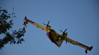 Zračne i kopnene snage gase požar kod Kožina Zračne i kopnene snage gase požar kod Kožina