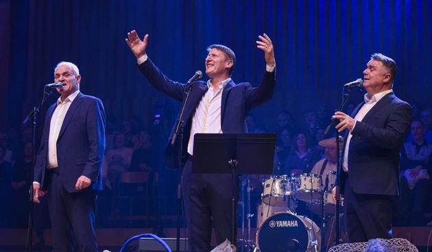 Tomislav Bralić i klapa Intrade u Lisinskom