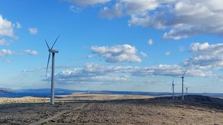 Olujna bura srušila vjetro elektranu na Pagu Olujna bura srušila vjetro elektranu na Pagu