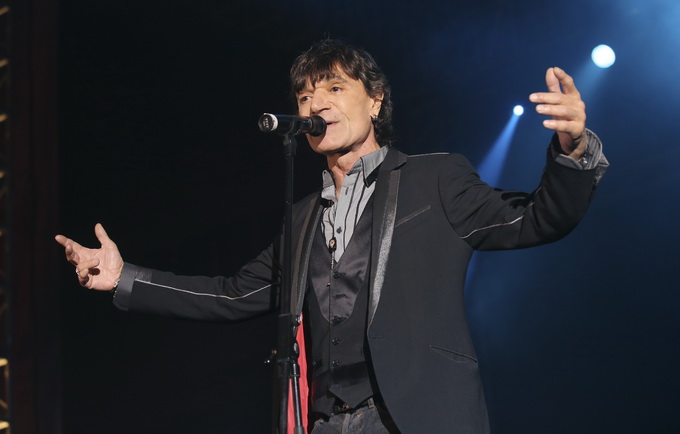 Zagreb, 201212. 
Dom Sportova.
Koncert Zvijezde Hit Recordsa, na kojem nastupaju izvodjaci koji izdaju albume za tu izdavacku kucu.
Na fotografiji: Jasmin Stavros.
Foto: Admir Buljubasic / CROPIX