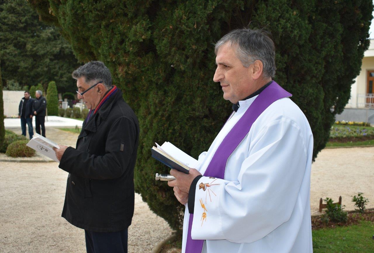 Polaganje vijenaca Polaganje vijenaca