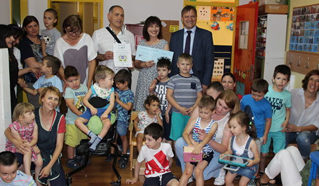 DV “Latica” uručena donacija u vrijednosti 10.000,00 USD