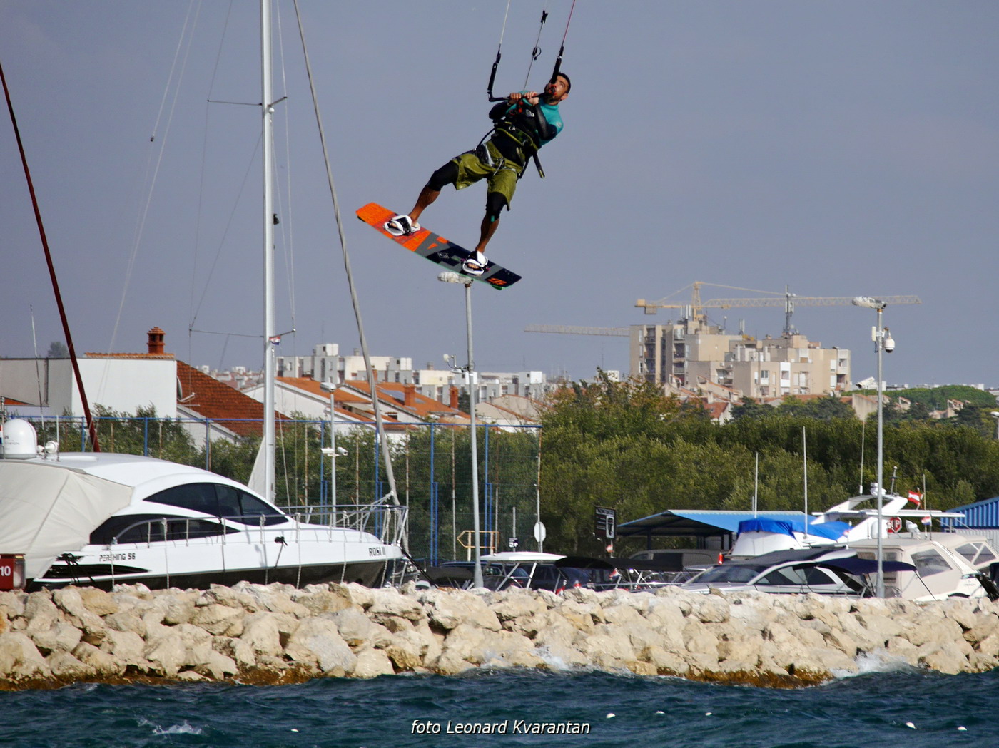 Surferi i kiteri došli na svoje pred neveru