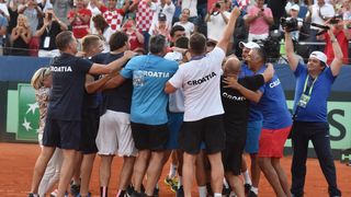 Slavlje hrvatskih tenisača nakon pobjede nad SAD-om Slavlje hrvatskih tenisača nakon pobjede nad SAD-om