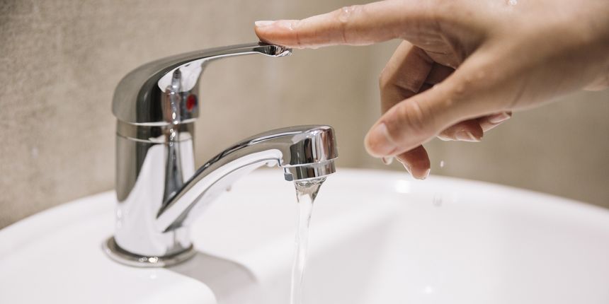 Špina, voda, bez vode Špina, voda, bez vode