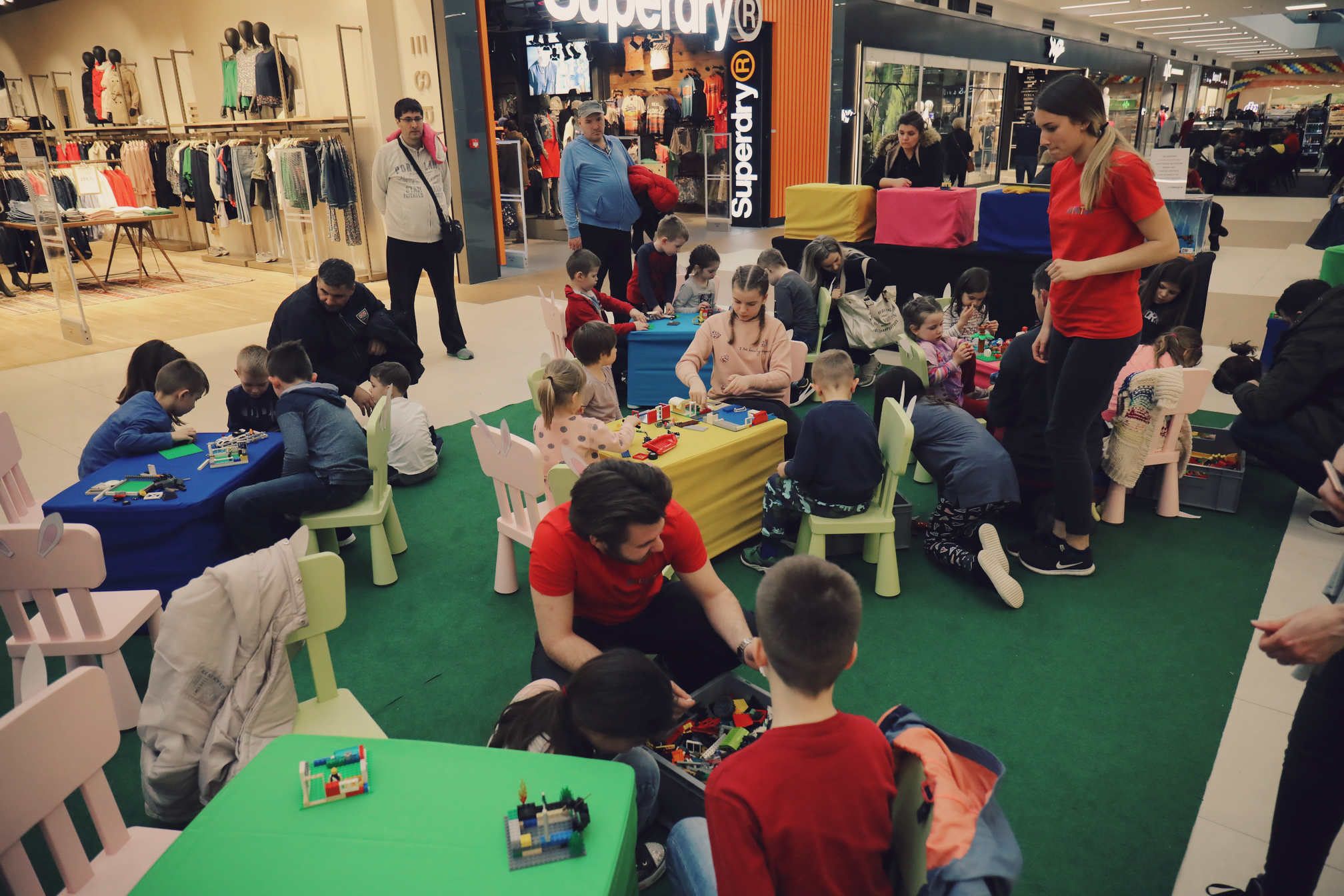 Uskrsni zeko u Supernova centru