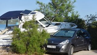 Pijan gliserom izletio na šibensku plažu Jadrija