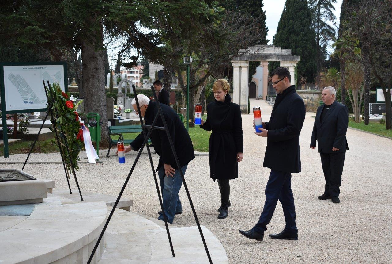 Polaganje vijenaca Polaganje vijenaca