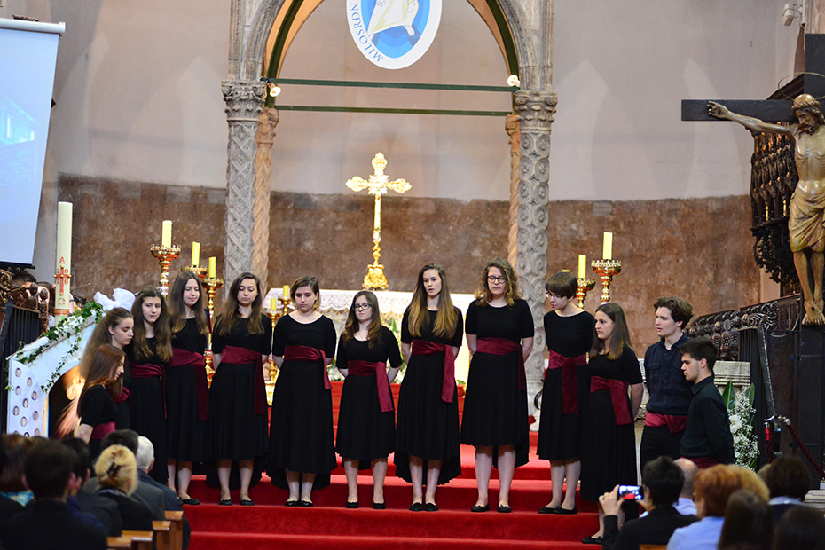 Natjecanje zborova u katedali sv. Stošije