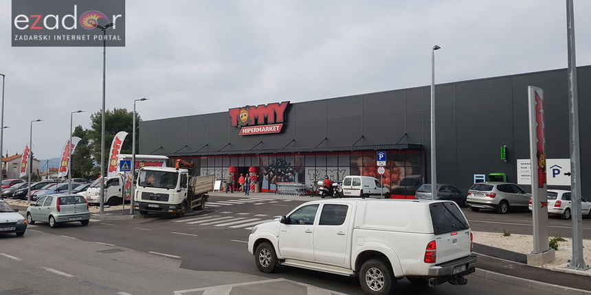 Otvoren hipermarket Tommy na Putu Bokanjca Otvoren hipermarket Tommy na Putu Bokanjca