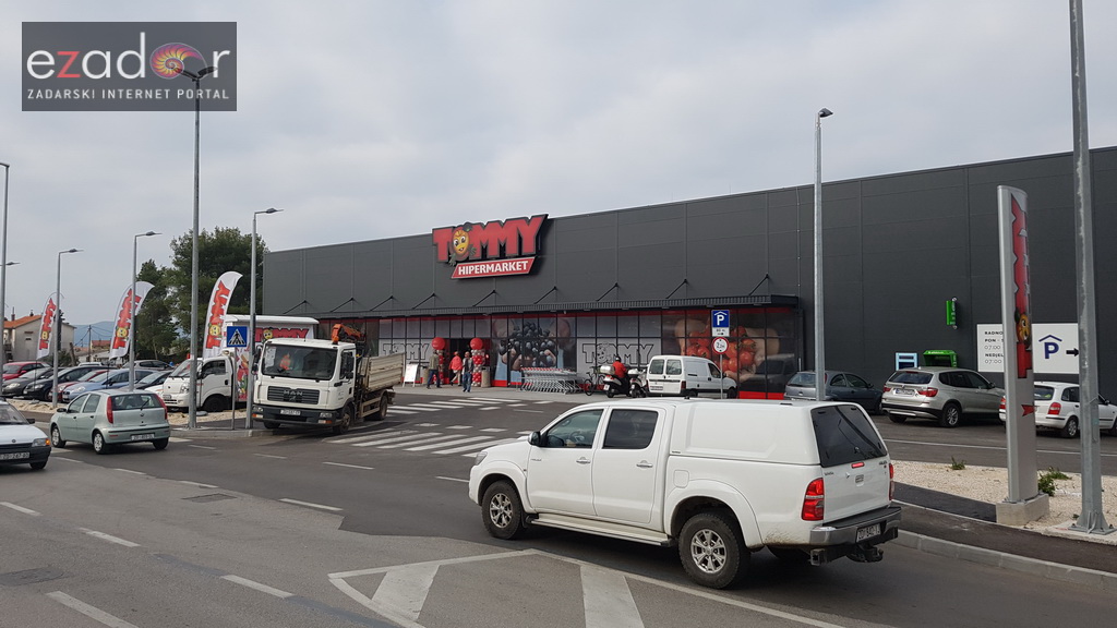Otvoren hipermarket Tommy na Putu Bokanjca Otvoren hipermarket Tommy na Putu Bokanjca