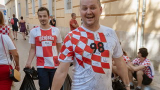 Navijačko ludilo u Zadru za vrijeme i nakon finala Svjetskog prvenstva Navijačko ludilo u Zadru za vrijeme i nakon finala Svjetskog prvenstva