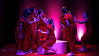 Igrajmo se: Zabranjeno mlađima od 15 strana A