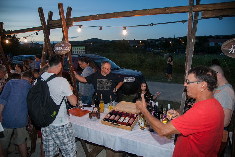 Vlašići: Sajam otočnih proizvoda “Od Luna do Fortice”