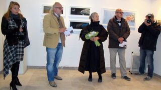 Svečano otvorenje izložbe grafika Nives Čičin Šain u Zavičajnom muzeju Biograd na Moru Svečano otvorenje izložbe grafika Nives Čičin Šain u Zavičajnom muzeju Biograd na Moru