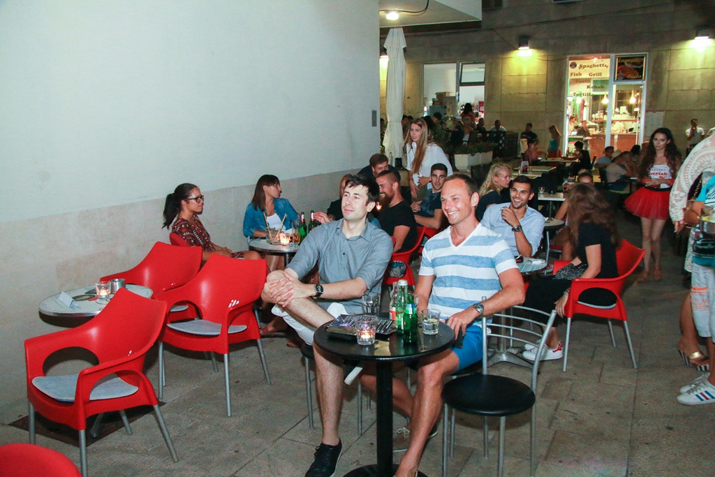 Zlatan Zuhrić Zuhra @Teatro bar