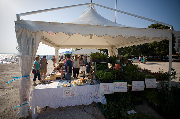‘Proizvodi hrvatskog sela – ZADAR 2011.’ (foto:Saša Čuka)