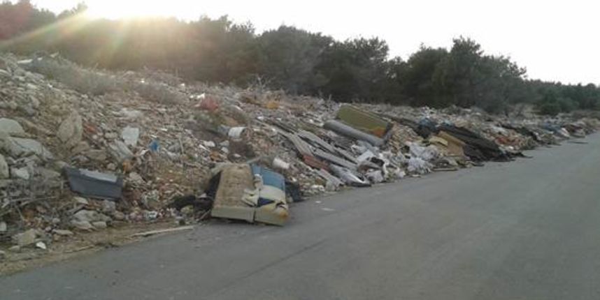 Inspekcija zaštite okoliša: Općina Vir i Zadarska županija još nisu postupili po rješenju, odnosno nisu uklonili otpad