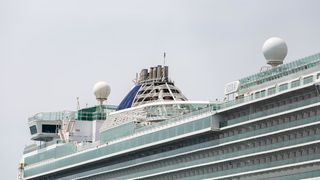 Zadar: Jutros u Gaženicu uplovio kruzer Azura Zadar: Jutros u Gaženicu uplovio kruzer Azura