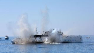 Premantura: Admiralski brod Vis potopljen kako bi postao ronilačka atrakcija. Photo: Duško Marušić/PIXSELL