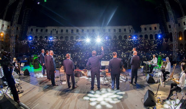 Tomislav Bralić i Klapa Intrade @ Arena Pula