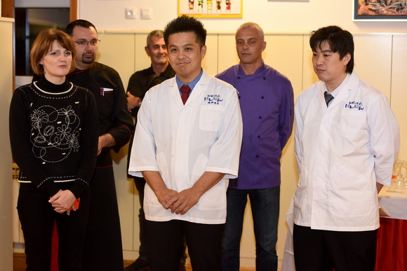 Tuna, Sushi & Wine Festival: Japanski masterchef Nakatsuji održao edukaciju pripreme tradicionalnih japanskih jela Tuna, Sushi & Wine Festival: Japanski masterchef Nakatsuji održao edukaciju pripreme tradicionalnih japanskih jela