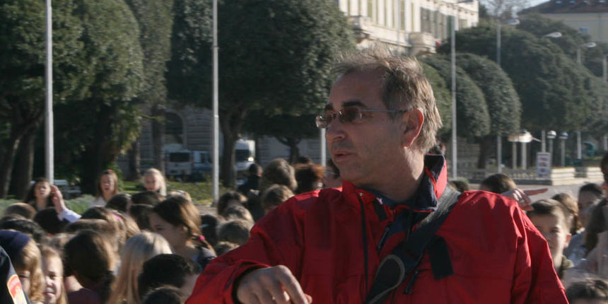 Šime Strikoman – Milenijska fotografija ‘Lula mira’ Šime Strikoman – Milenijska fotografija ‘Lula mira’