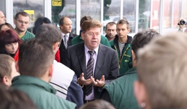 Pevec izašao pred radnike (Foto: Lucija Bušić/Tportal.hr)