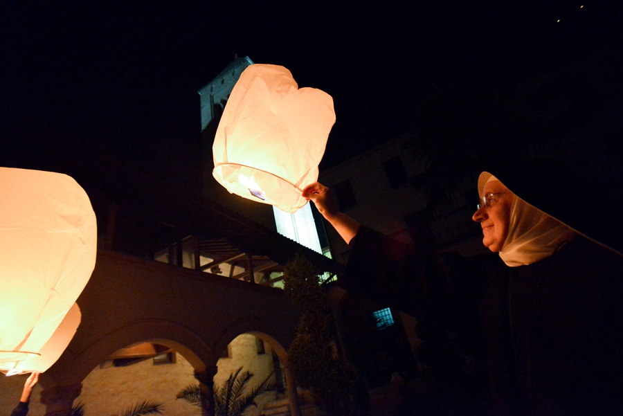 U klaustru samostana sv. Marije i zadarske benediktinke su sudjelovale u akciji “Zaželi ljubav”. Foto: Iva Perinčić U klaustru samostana sv. Marije i zadarske benediktinke su sudjelovale u akciji “Zaželi ljubav”. Foto: Iva Perinčić