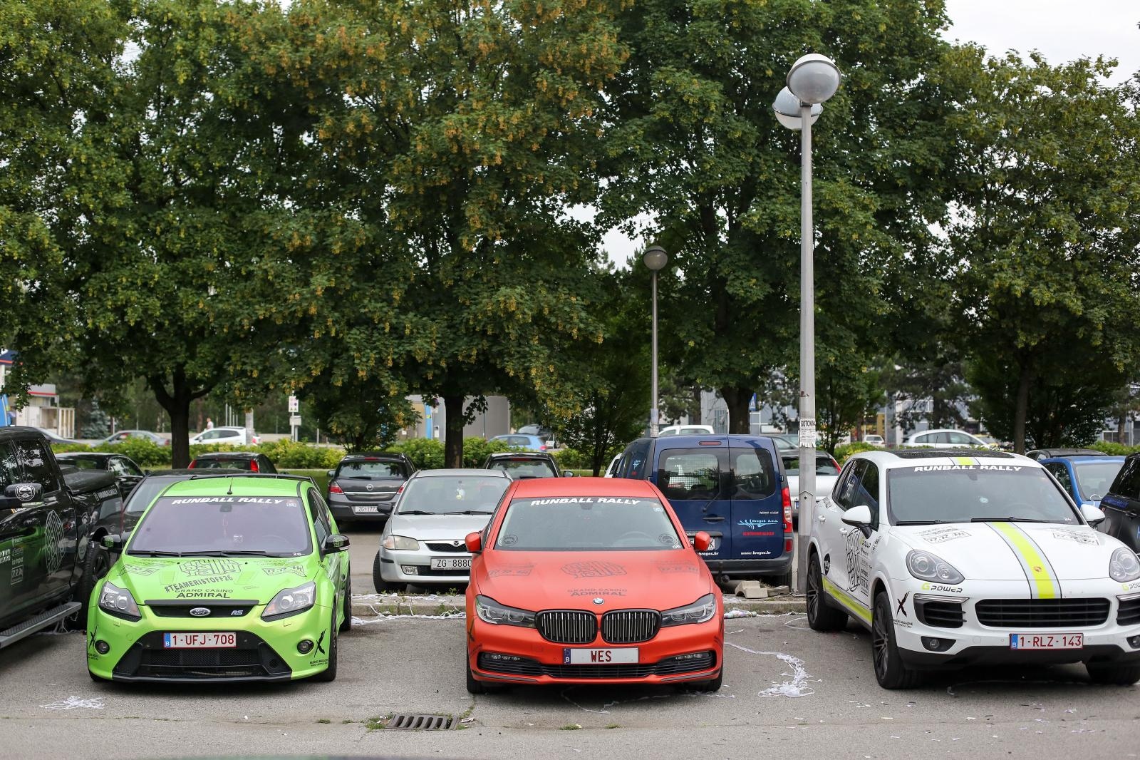 Zagreb: 40 sportskih automobila na Runball Rallyju ispred hotela Admiral