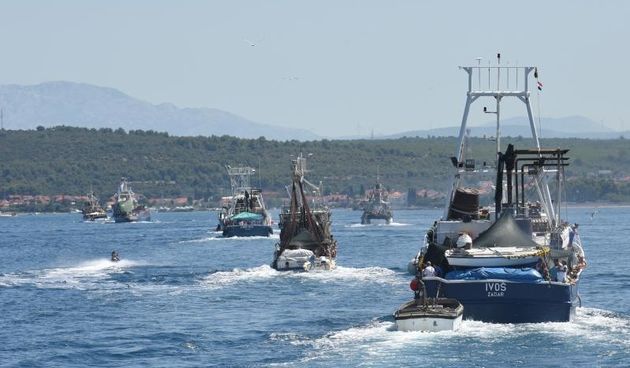 Defile ribarskih brodova u sklopu Kualjske ribarske noći,  Photo: Dino Stanin/PIXSELL